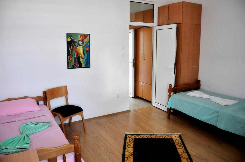 Rooms Karadjordje بلغراد المظهر الخارجي الصورة