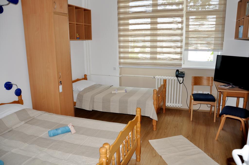 Rooms Karadjordje بلغراد المظهر الخارجي الصورة